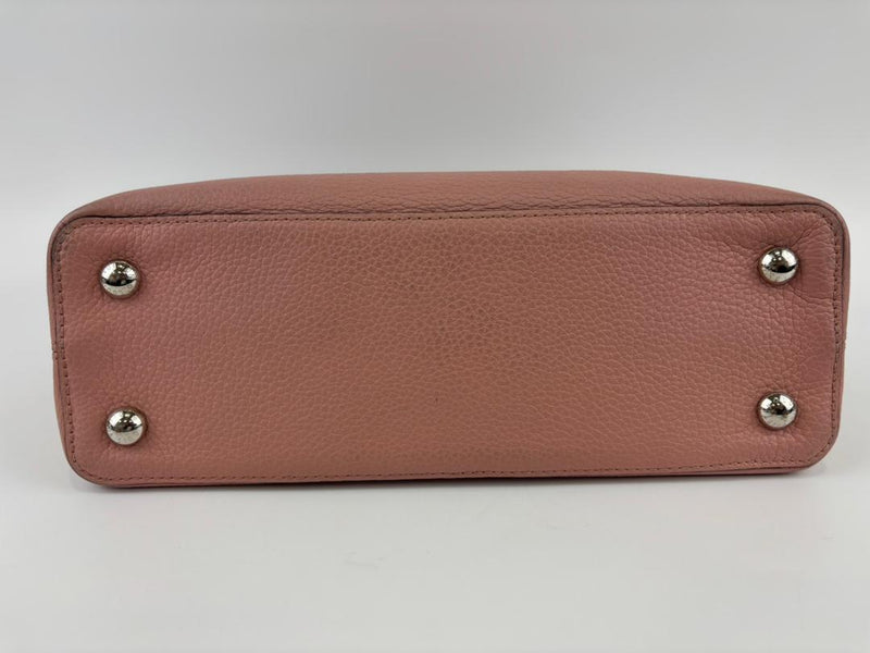 Capucines MM Bag in Pink