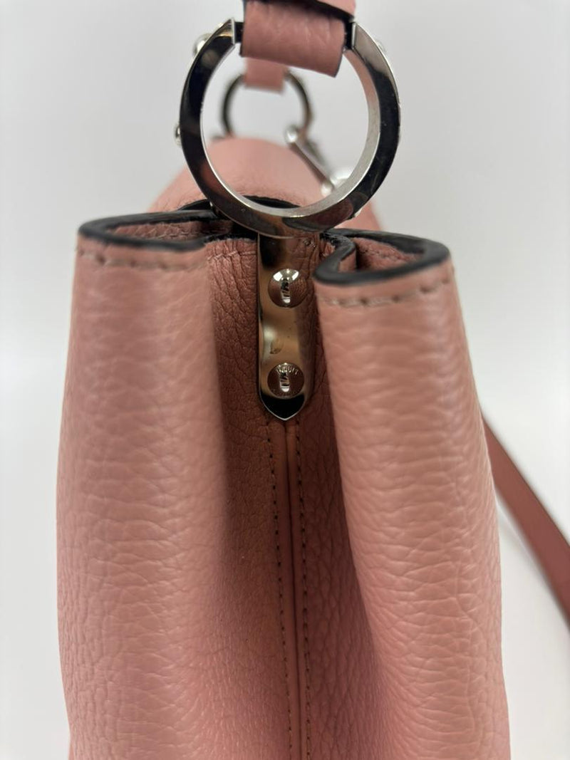 Capucines MM Bag in Pink