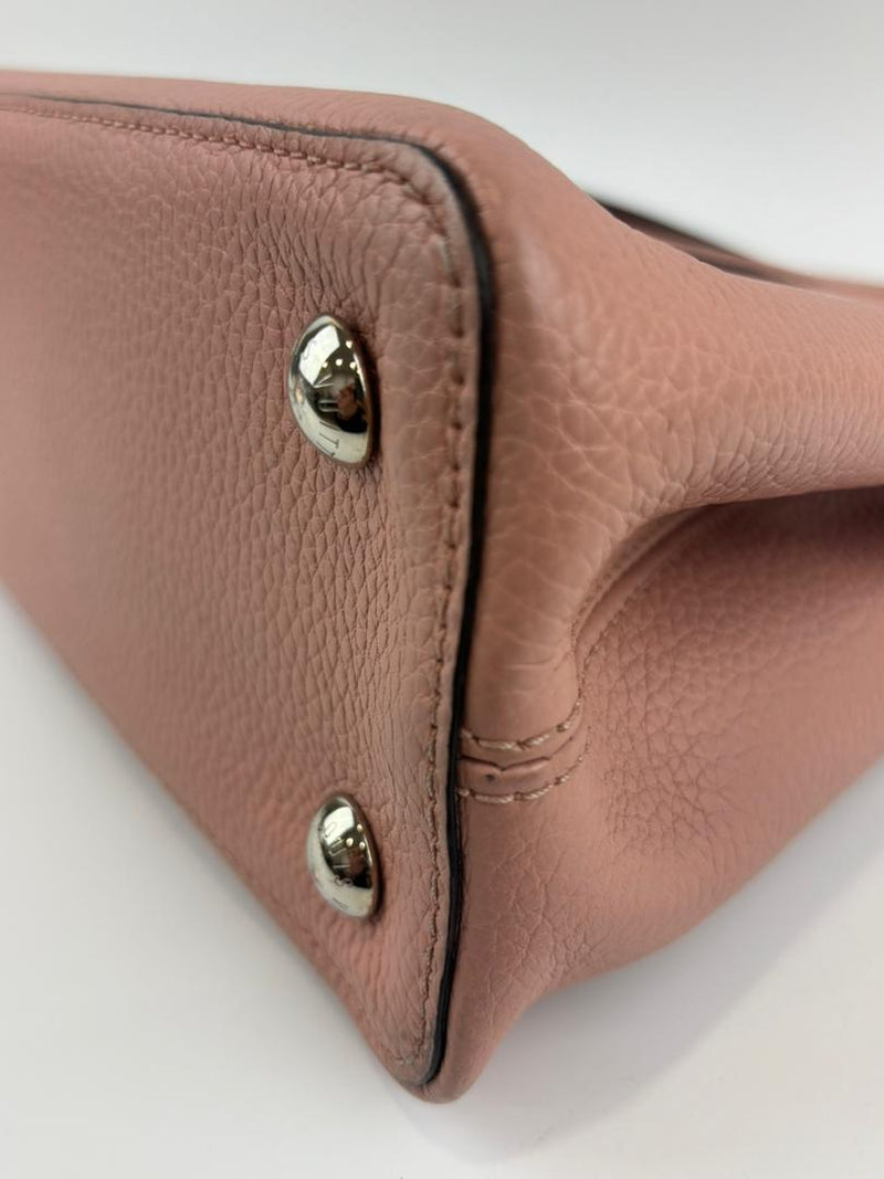 Capucines MM Bag in Pink