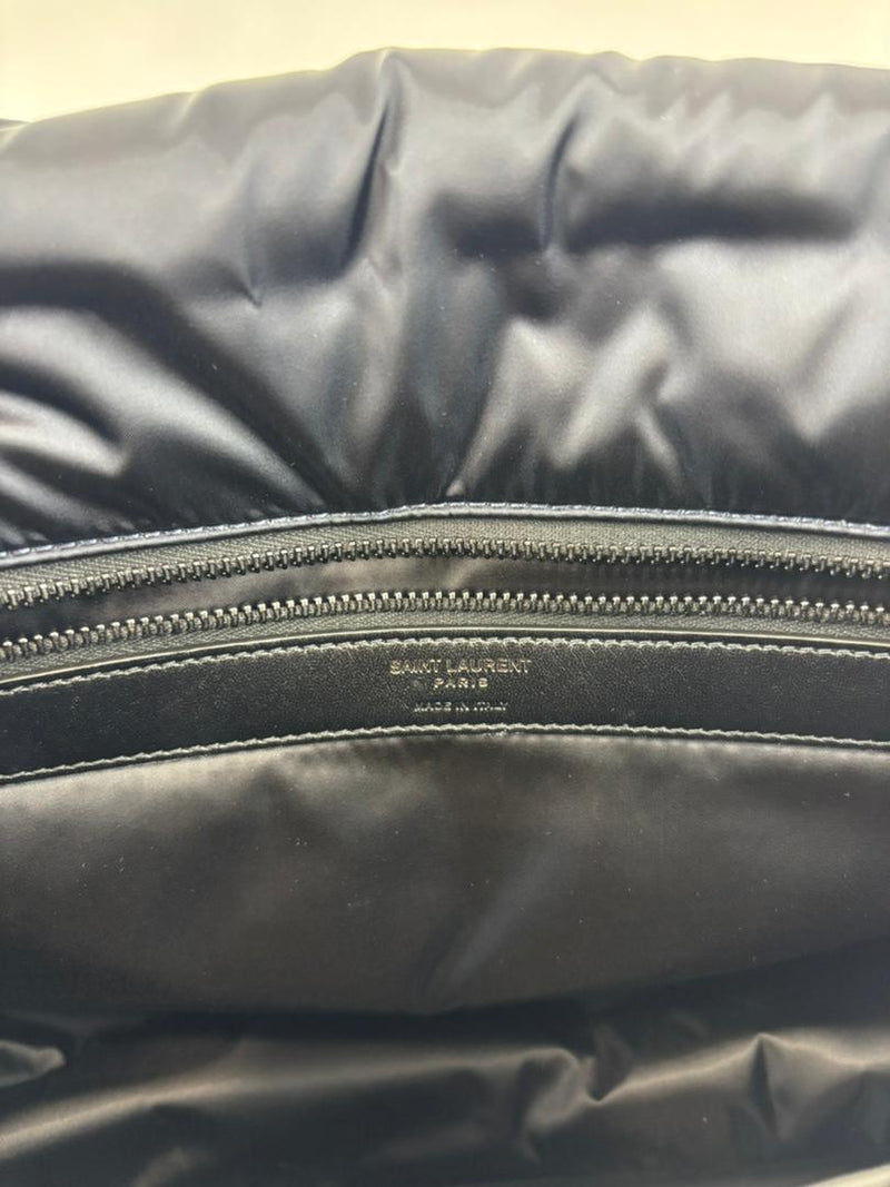 Niki Econyl Messenger Bag in Black