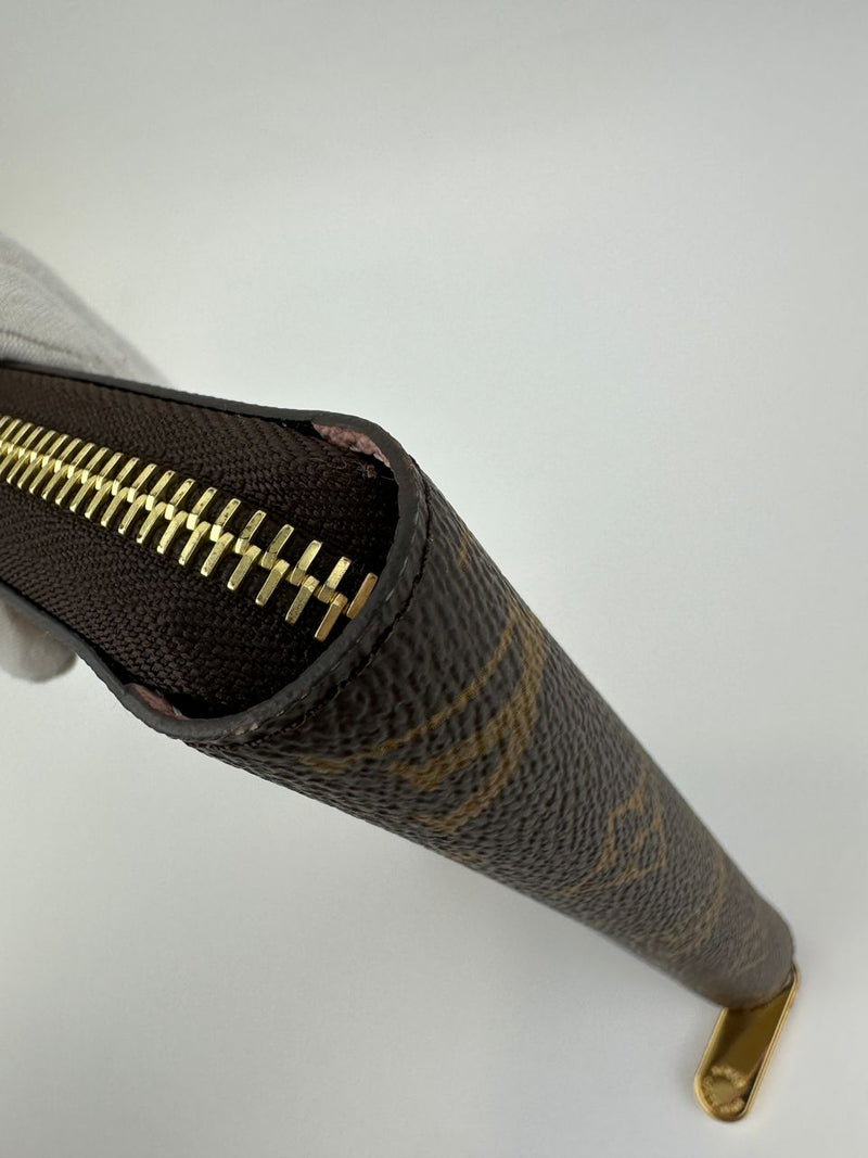 M41894 Monogram Canvas Zippy Wallet (RFID)