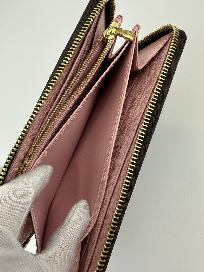 M41894 Monogram Canvas Zippy Wallet (RFID)