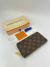 M41894 Monogram Canvas Zippy Wallet (RFID)
