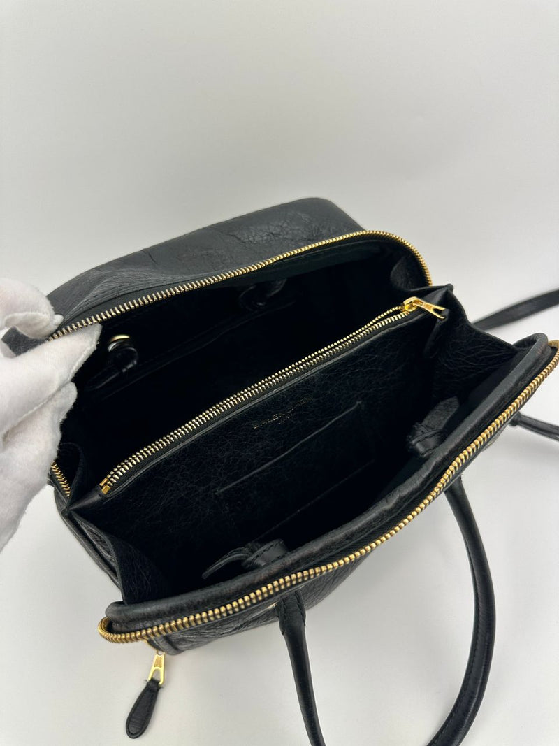 Blanket Square Small Black Bag