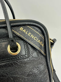 Blanket Square Small Black Bag