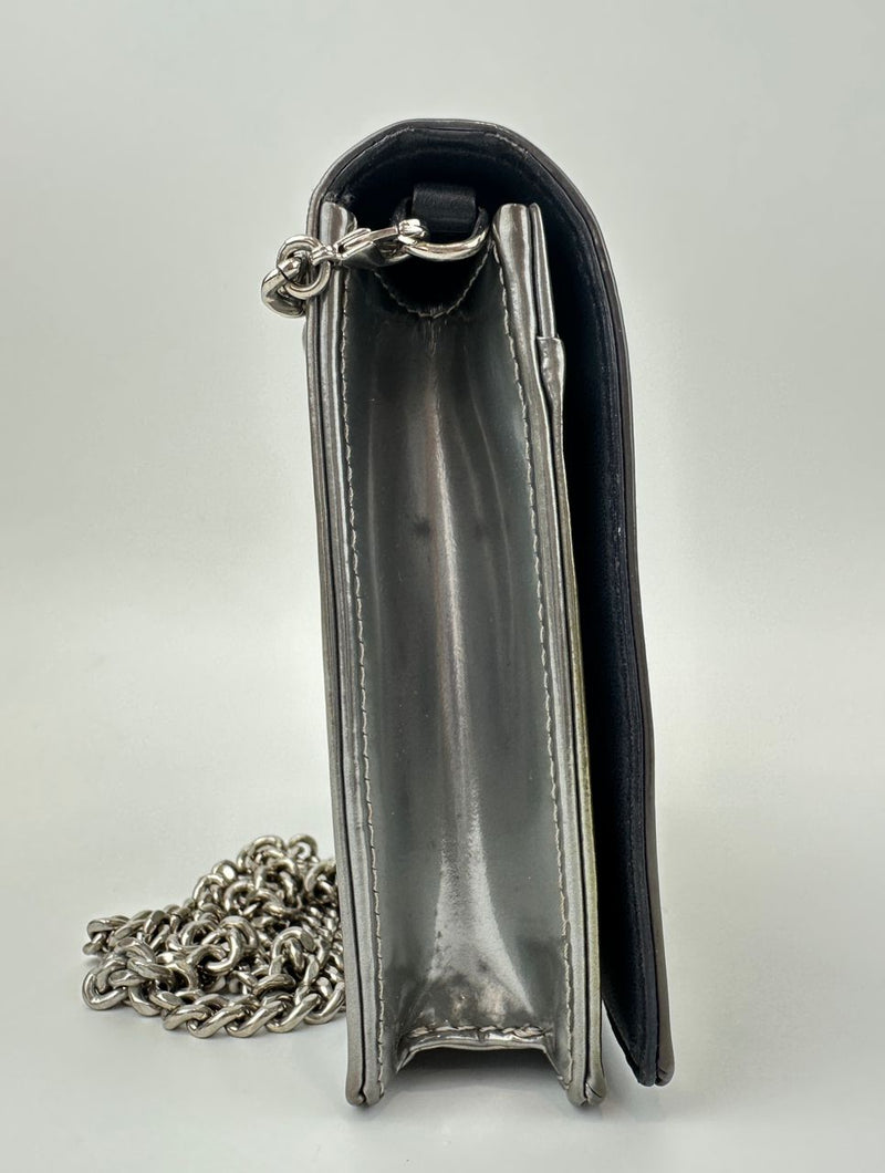 Diorama Metallic Silver Micro Cannage Diorama Wallet on Chain