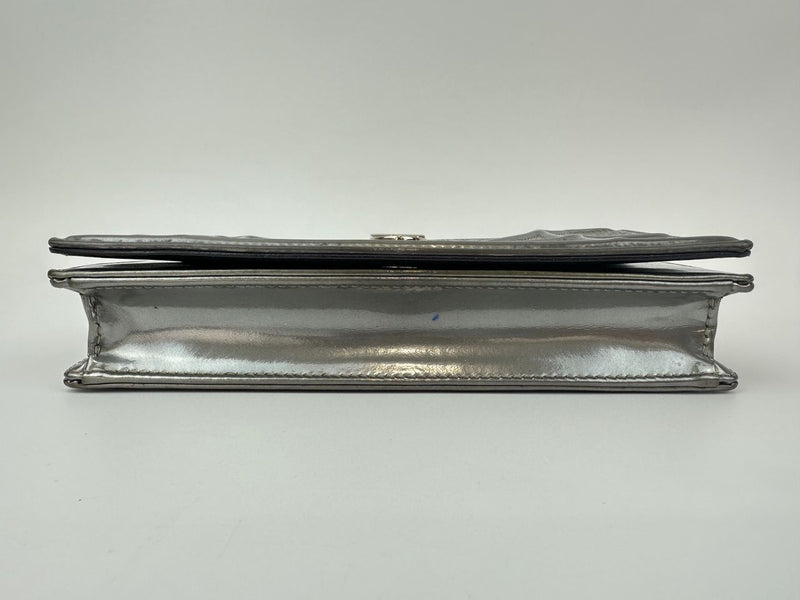 Diorama Metallic Silver Micro Cannage Diorama Wallet on Chain