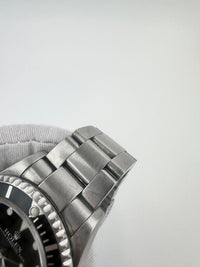 Sea-Dweller 16600 Vintage Black 40mm Automatic (Cash Price in Description)