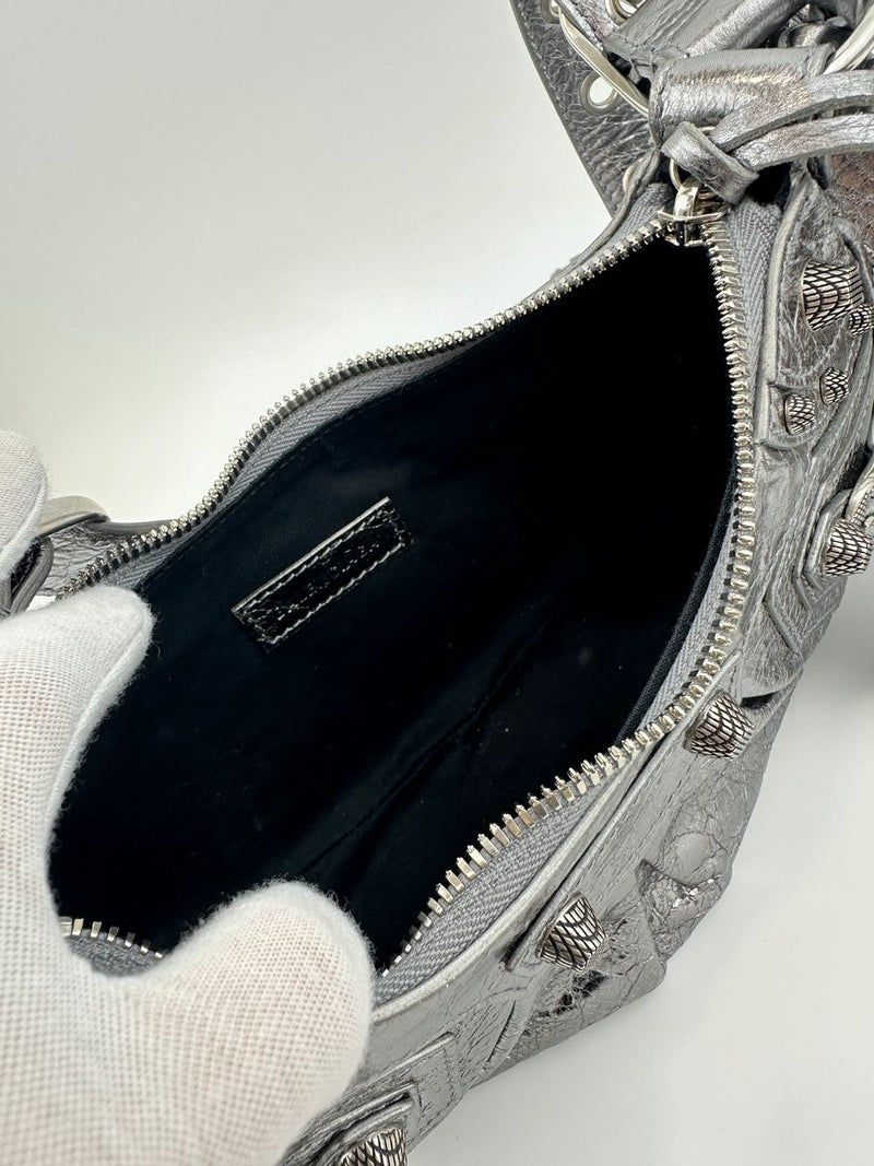 Le Cagole XS Silver Shoulder Bag