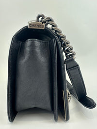 Boy Old Medium Paris-Dallas Black Calfskin Flap Bag RHW