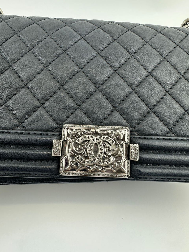 Boy Old Medium Paris-Dallas Black Calfskin Flap Bag RHW