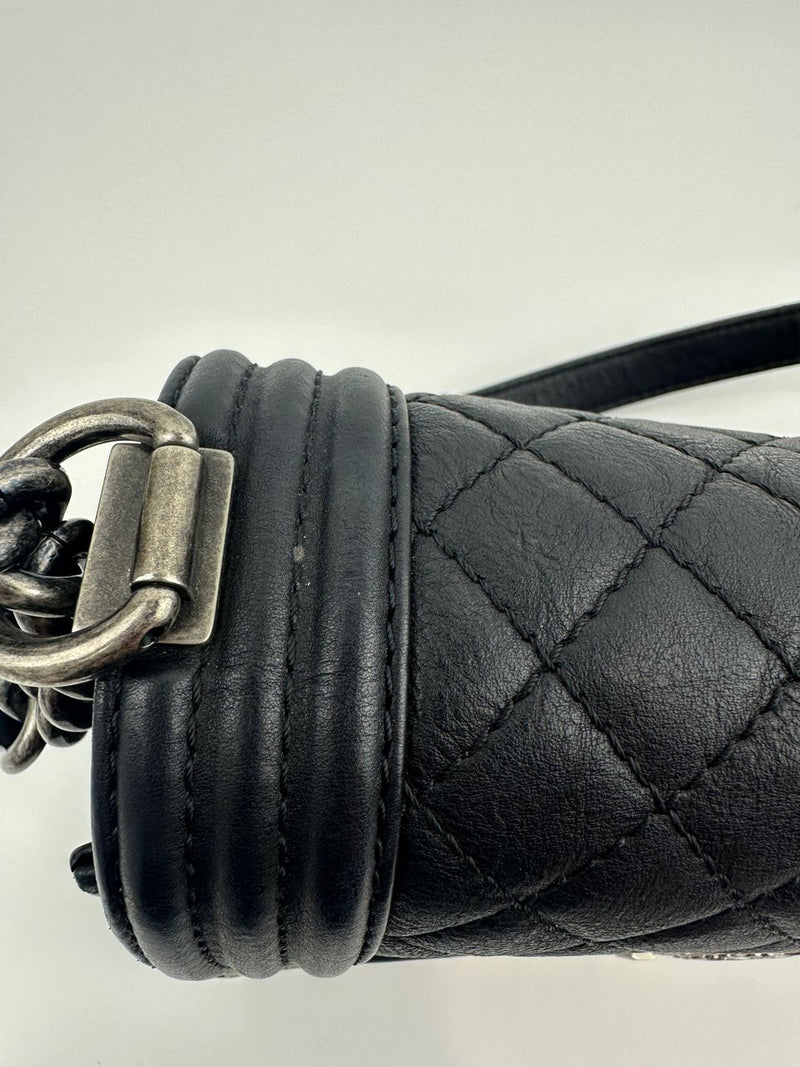 Boy Old Medium Paris-Dallas Black Calfskin Flap Bag RHW