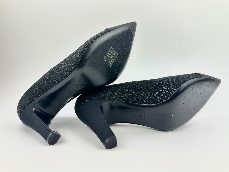 Gabrielle Coco Chanel Black Tweed Pumps Size 38.5