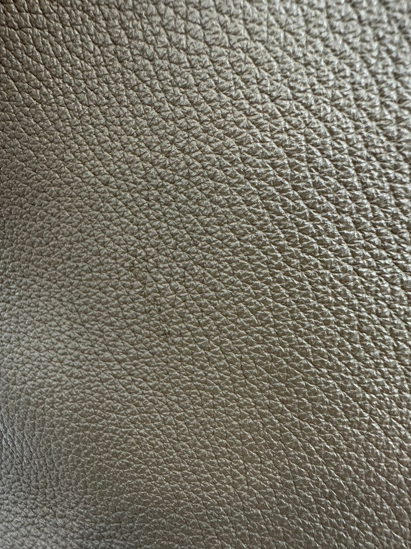 Picotin Lock 22 Etoupe Taurillon Clemence GHW