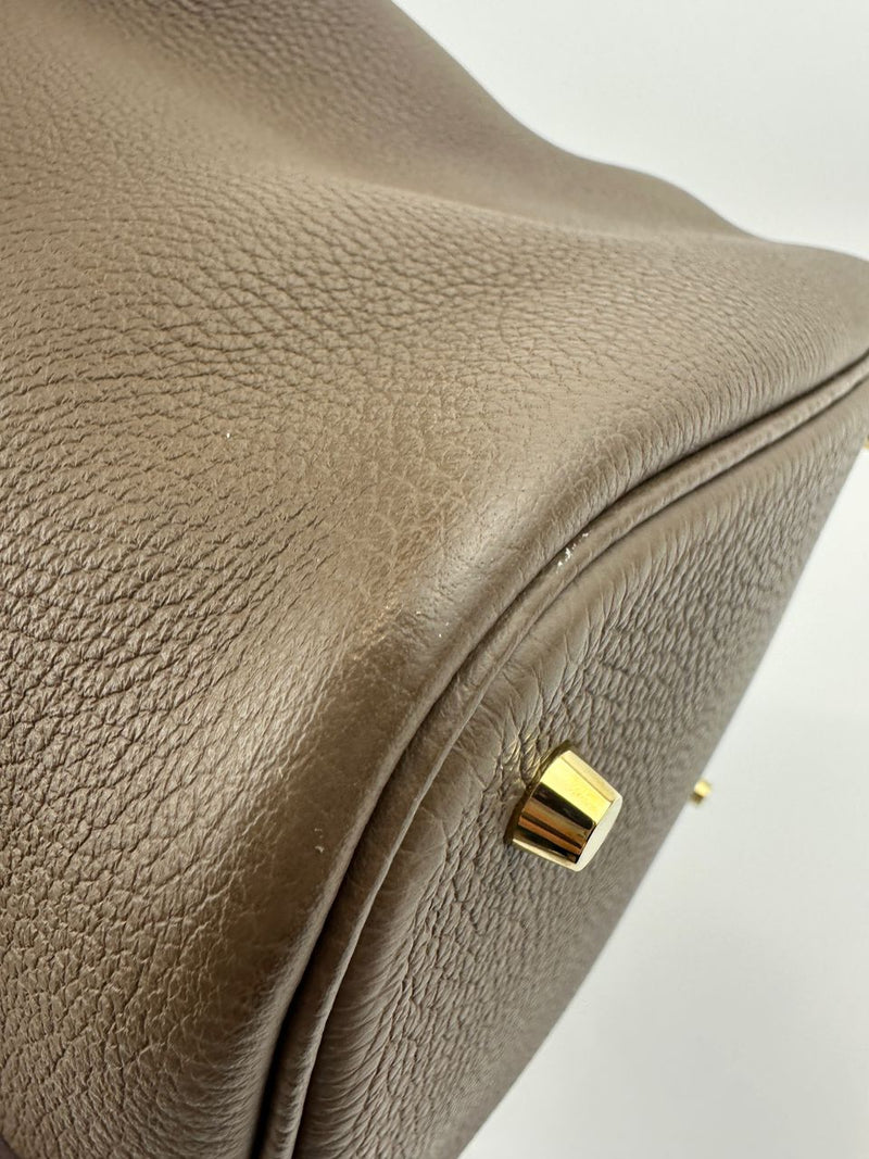 Picotin Lock 22 Etoupe Taurillon Clemence GHW