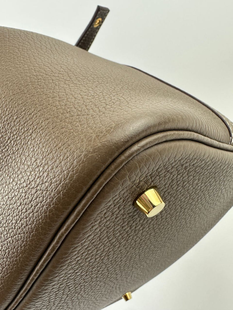 Picotin Lock 22 Etoupe Taurillon Clemence GHW