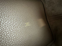 Picotin Lock 22 Etoupe Taurillon Clemence GHW