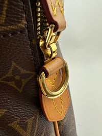 Monogram Canvas Carryall MM NM Bag