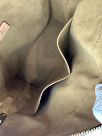 Monogram Canvas Carryall MM NM Bag