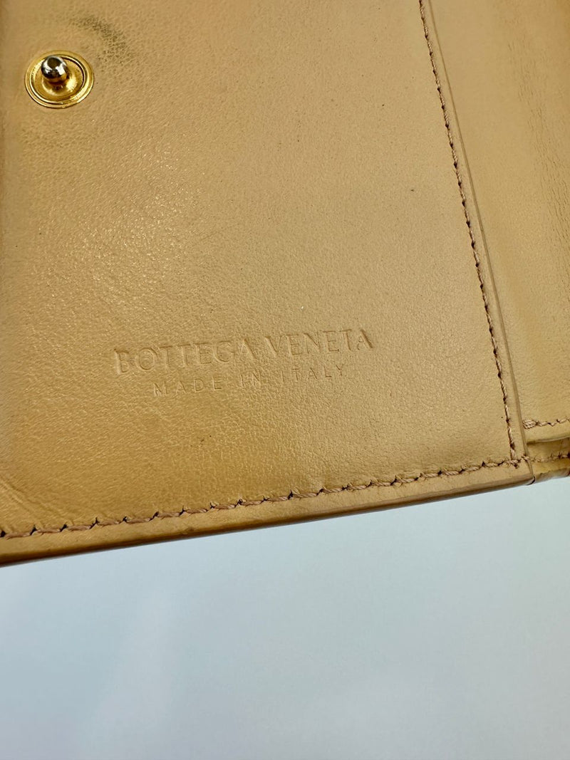 Small Cassette Intrecciato Beige Bifold Zip Wallet