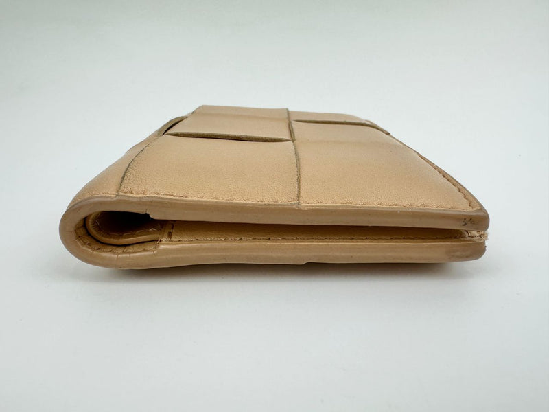 Small Cassette Intrecciato Beige Bifold Zip Wallet