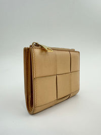 Small Cassette Intrecciato Beige Bifold Zip Wallet