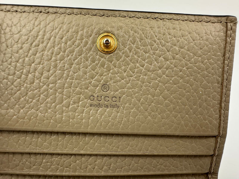 GG Marmont Small Bi-color Beige / White Supreme Wallet