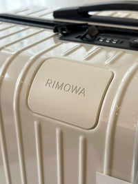 Essential Lite Check-In L Gloss Ivory Beige