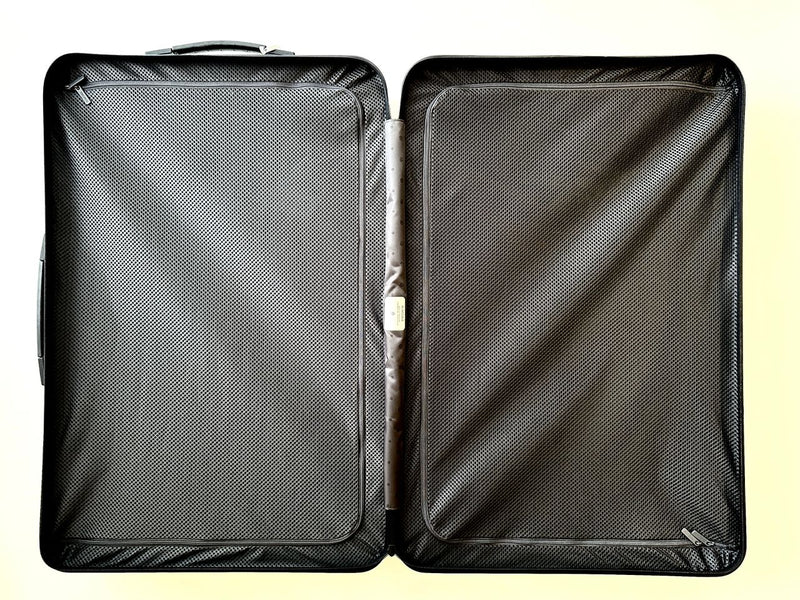 Essential Lite Check-In L Gloss Ivory Beige