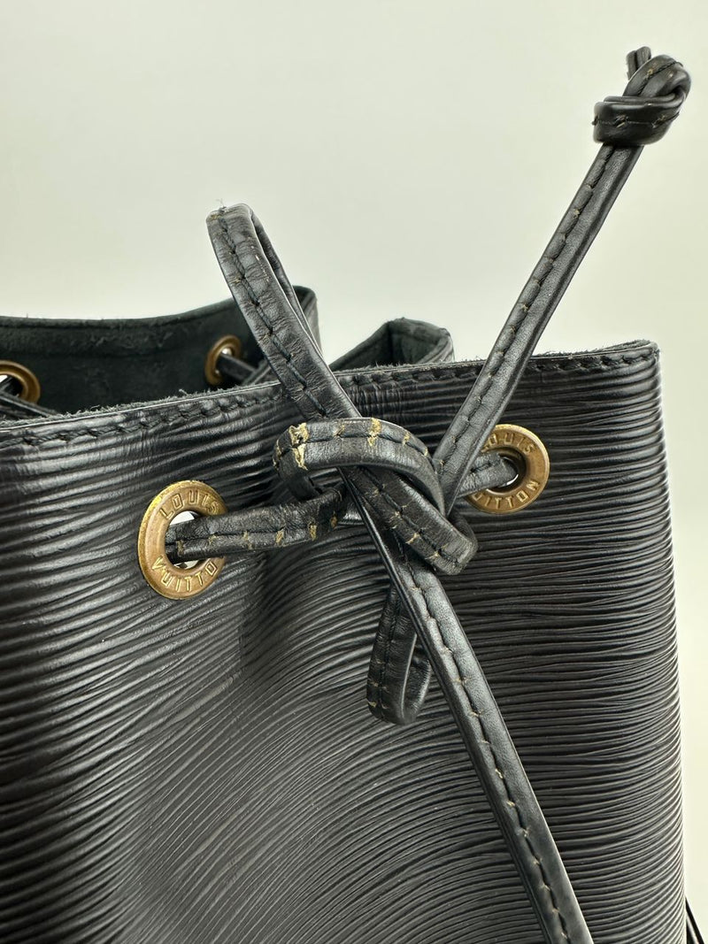 Vintage Petite Noe Black Epi Leather Bucket Bag