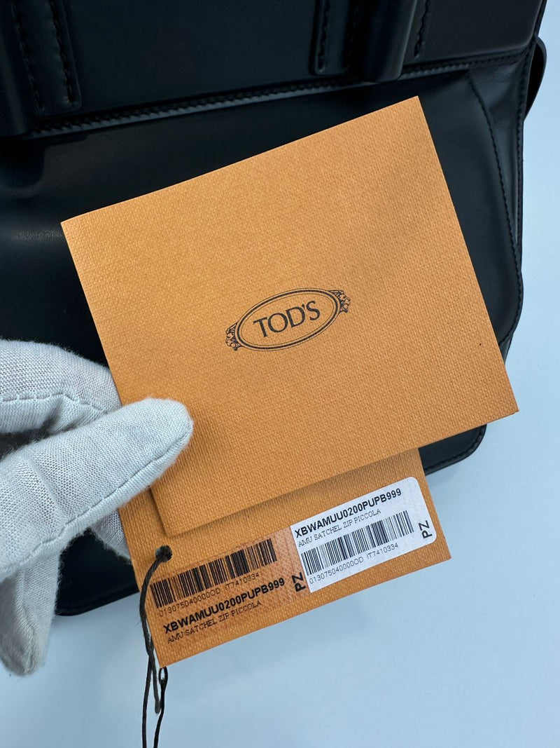 Medium Back Double T Grained Black Leather Satchel Bag