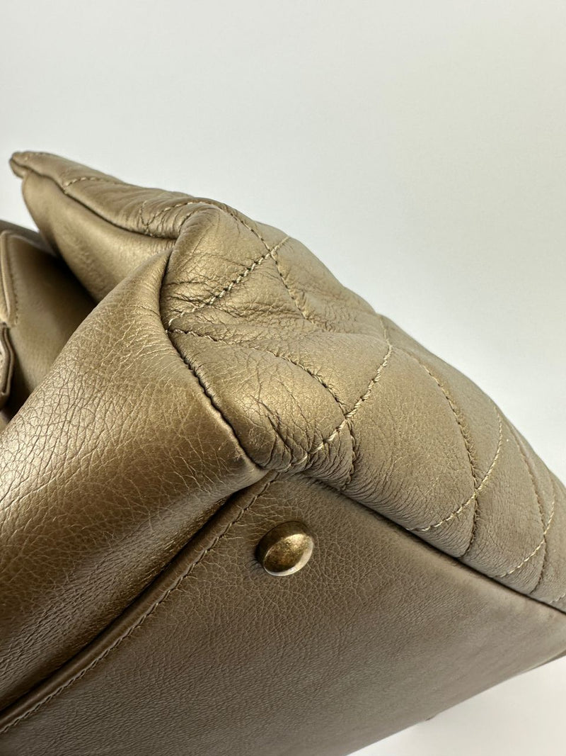 A67493 CC Quilted Matte Gold Shoulder Tote