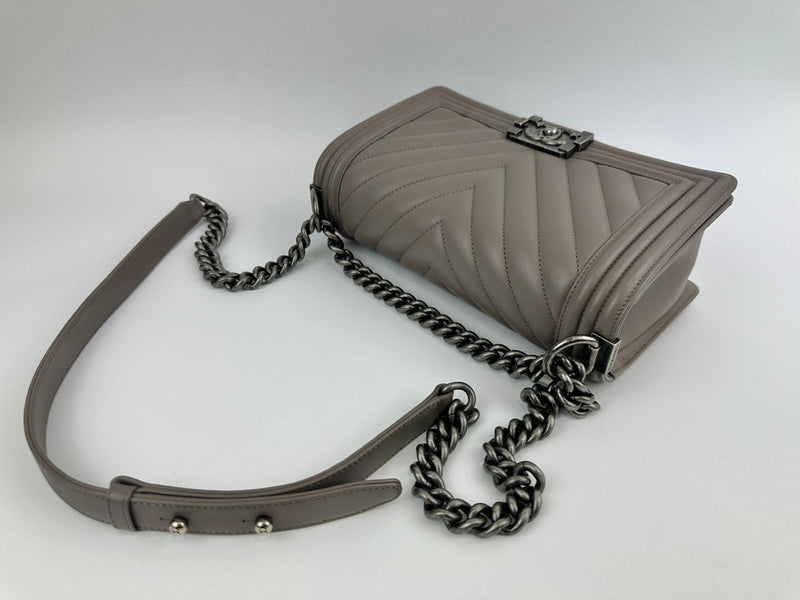 Le Boy Chevron Lambskin Grey PHW