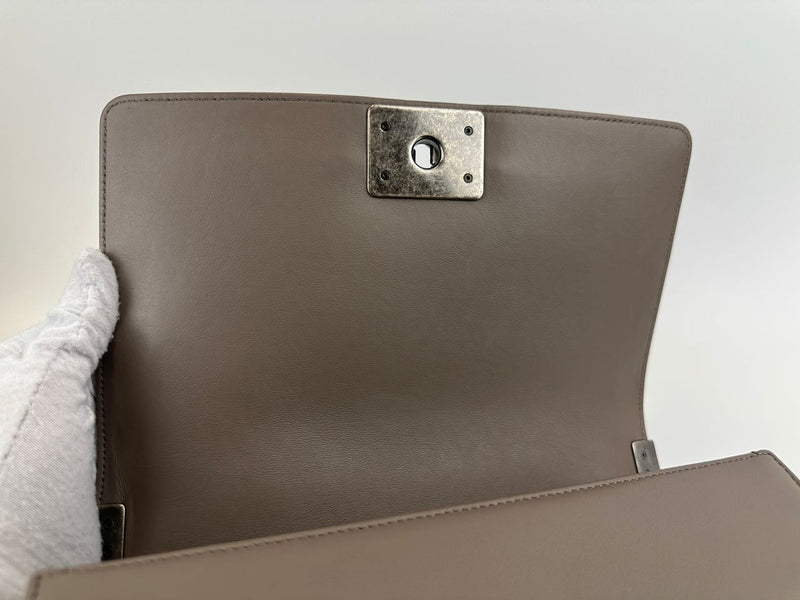 Le Boy Chevron Lambskin Grey PHW