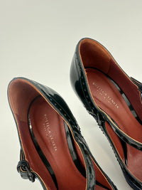 Heeled Mary Jane &amp; Perforated Details in Black Shiny Leather Size 37