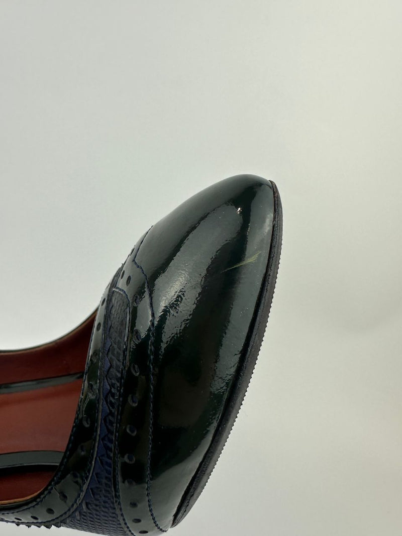 Heeled Mary Jane &amp; Perforated Details in Black Shiny Leather Size 37