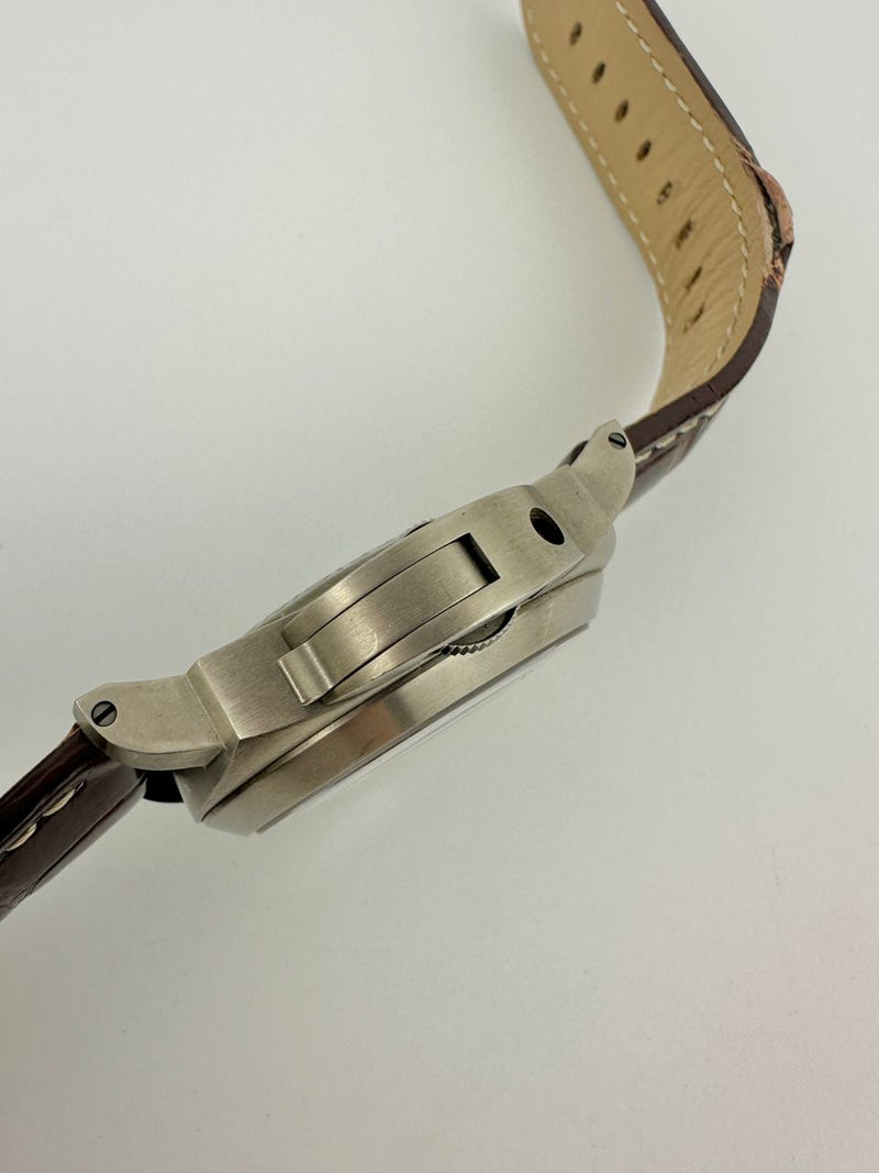 PAM176 Luminor Base Titanium