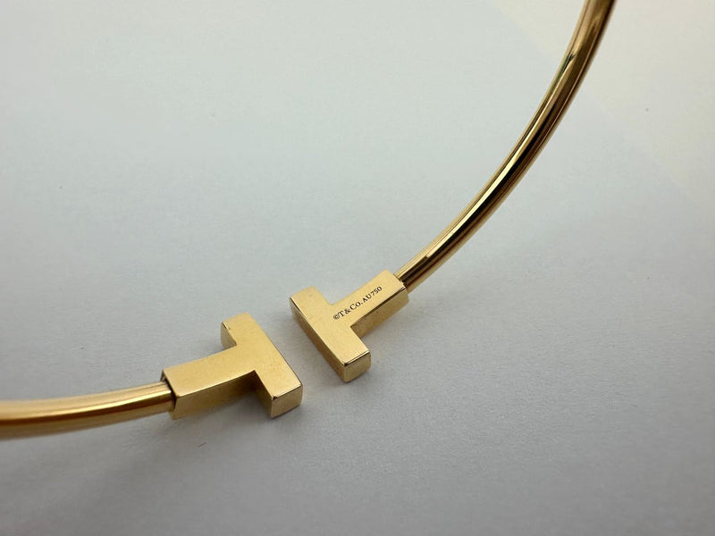 T Narrow Wire Medium Bracelet GHW