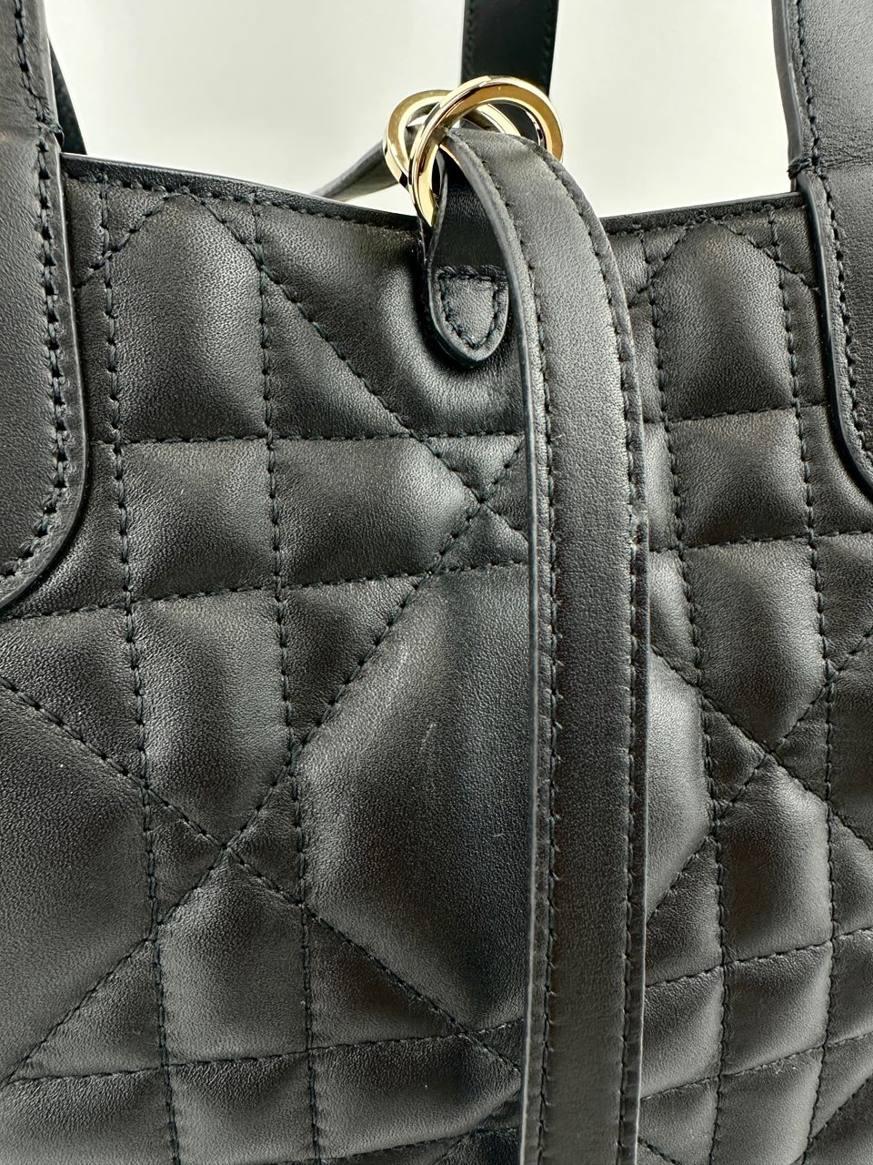 Medium Dior Toujours Black Macrocannage Calfskin Bag