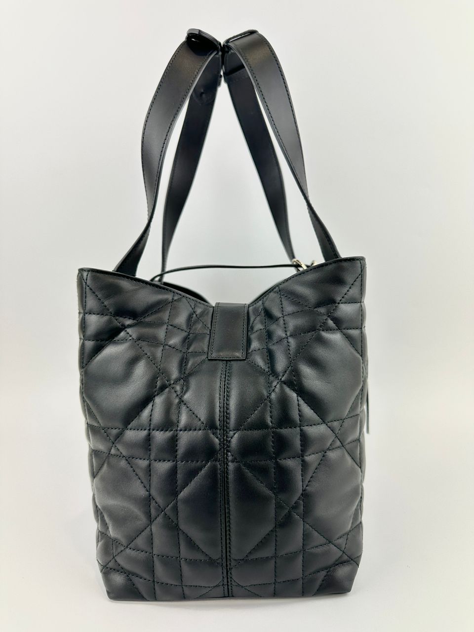 Medium Dior Toujours Black Macrocannage Calfskin Bag