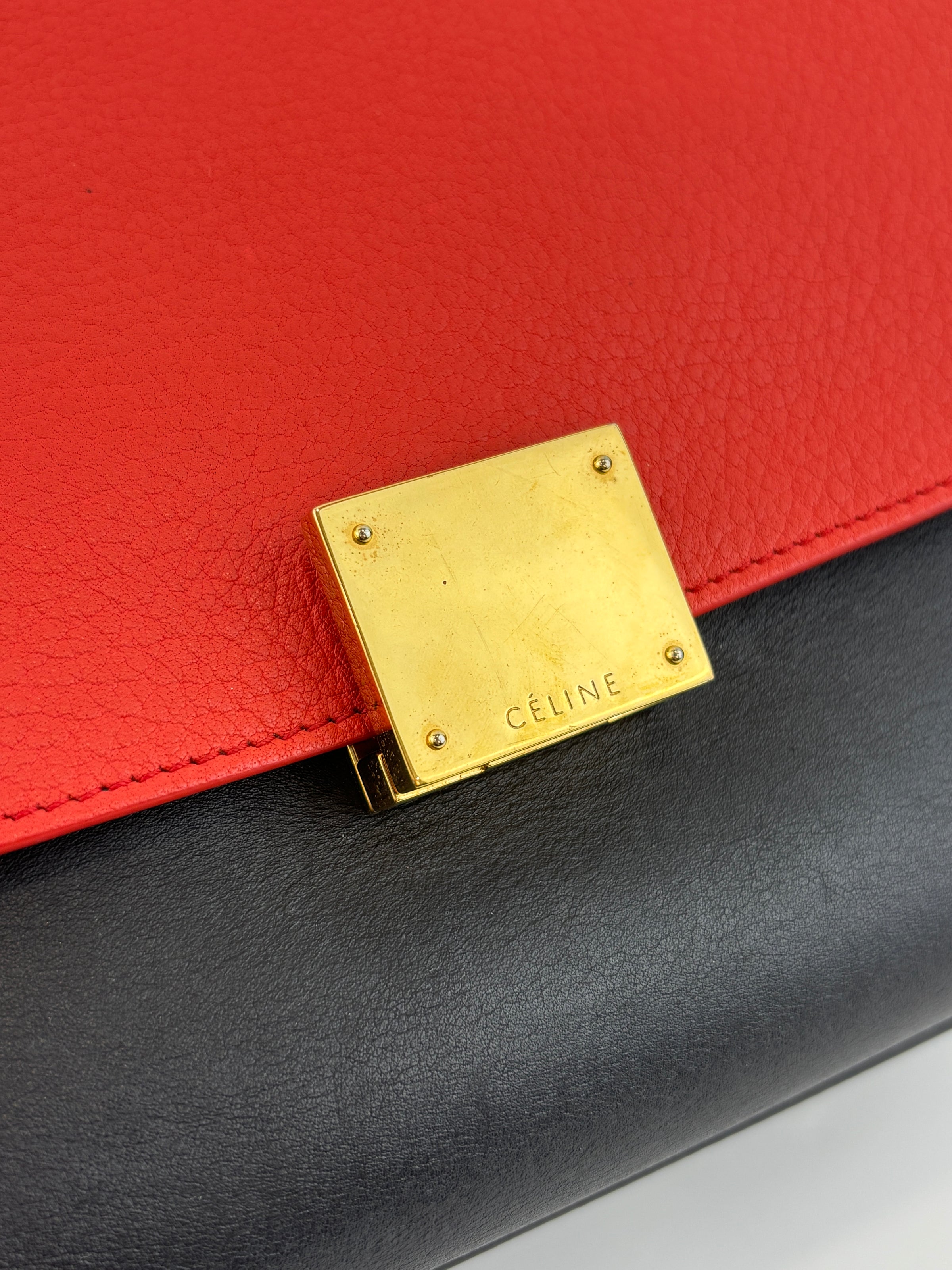 Small Vermillion Red Pebbled Leather and Suede Tri-Color Trapeze Bag