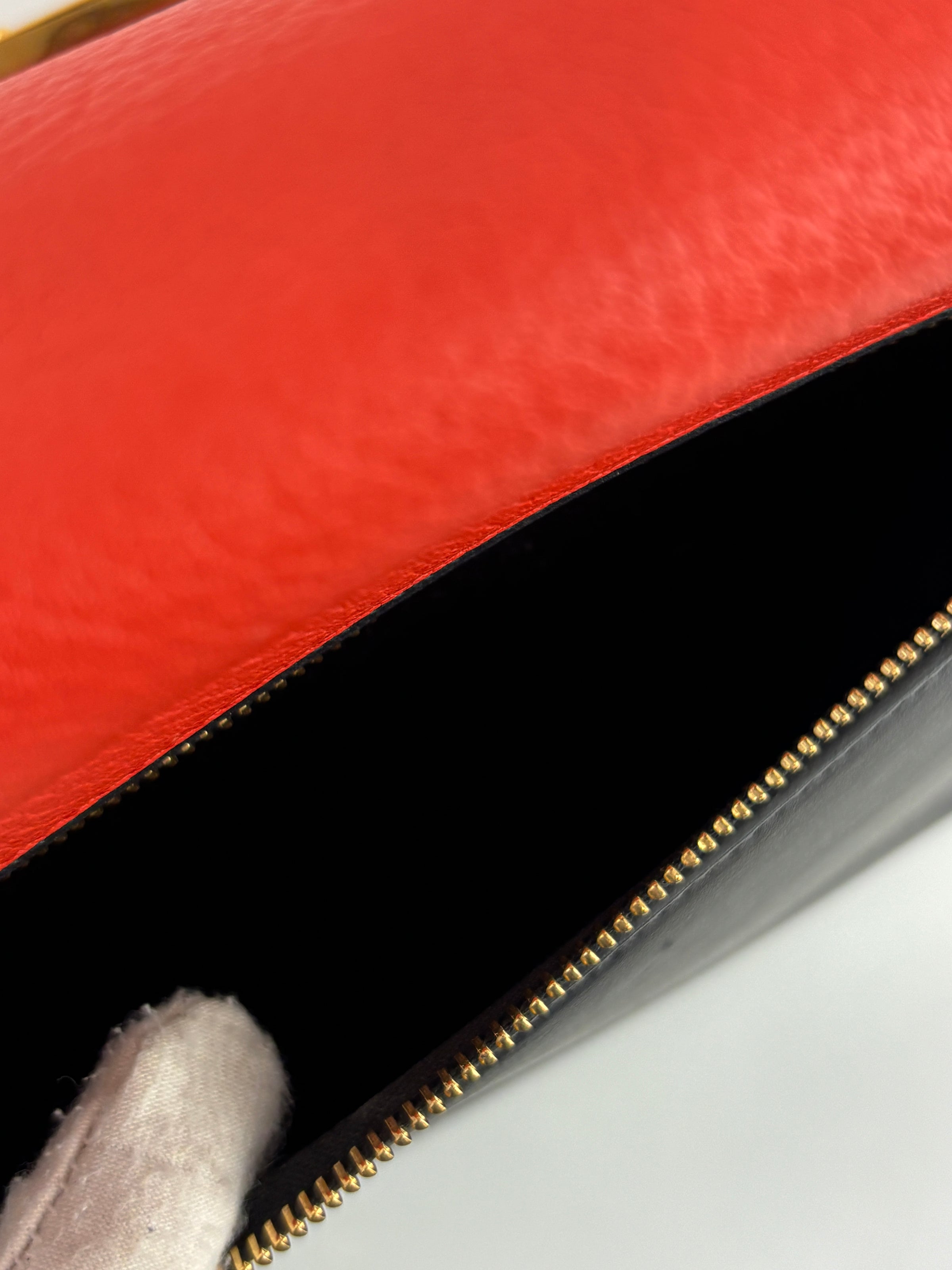 Small Vermillion Red Pebbled Leather and Suede Tri-Color Trapeze Bag