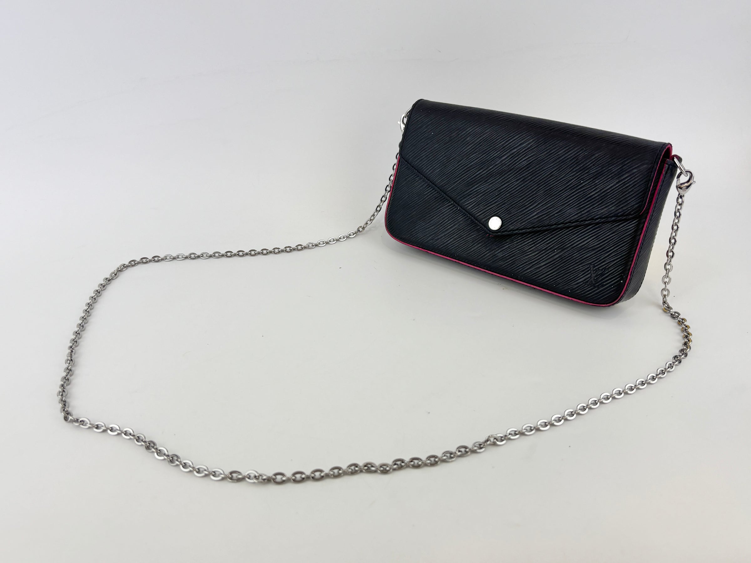 Pochette Felicie Black / Pink Epi Leather