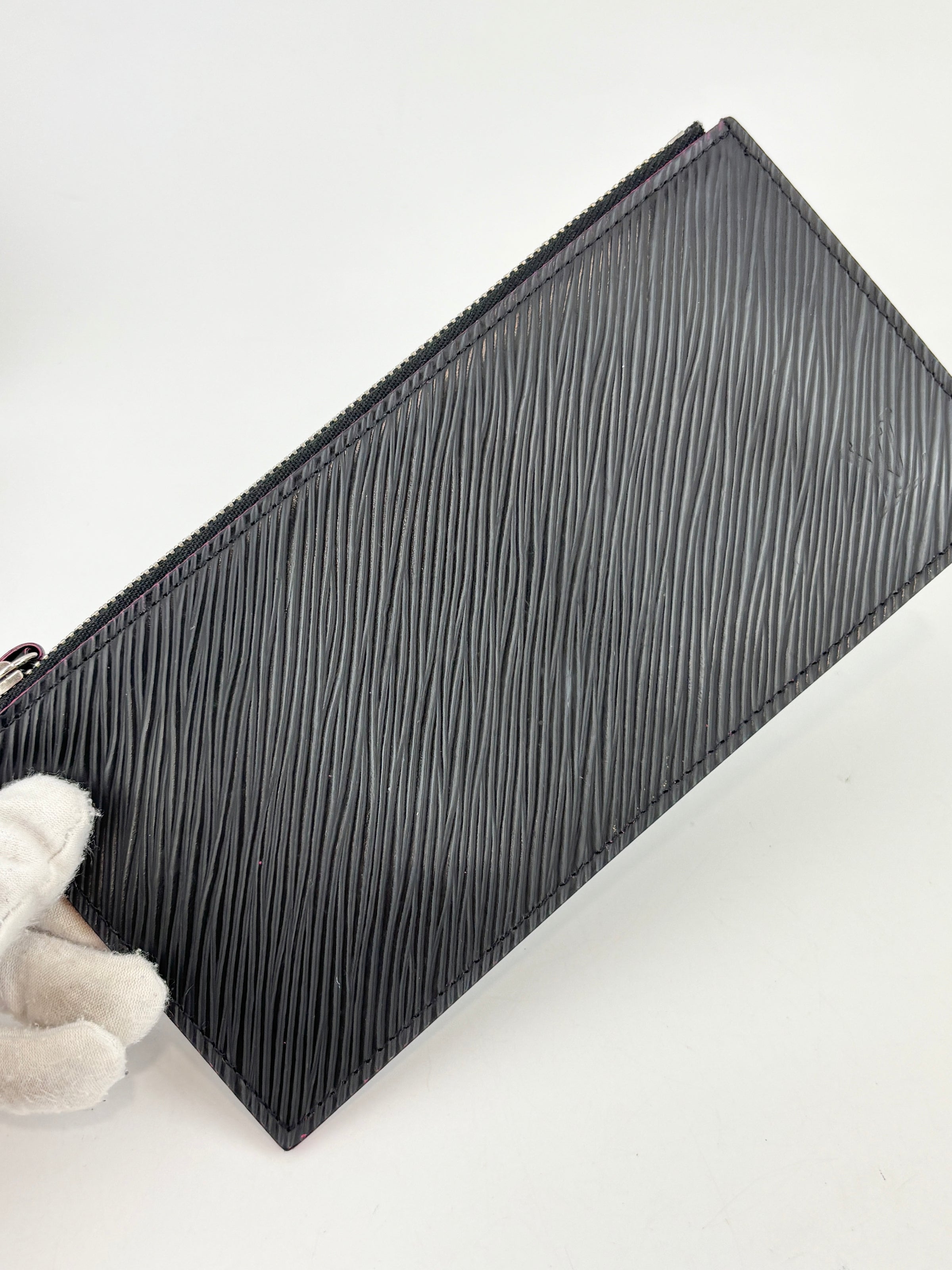 Pochette Felicie Black / Pink Epi Leather