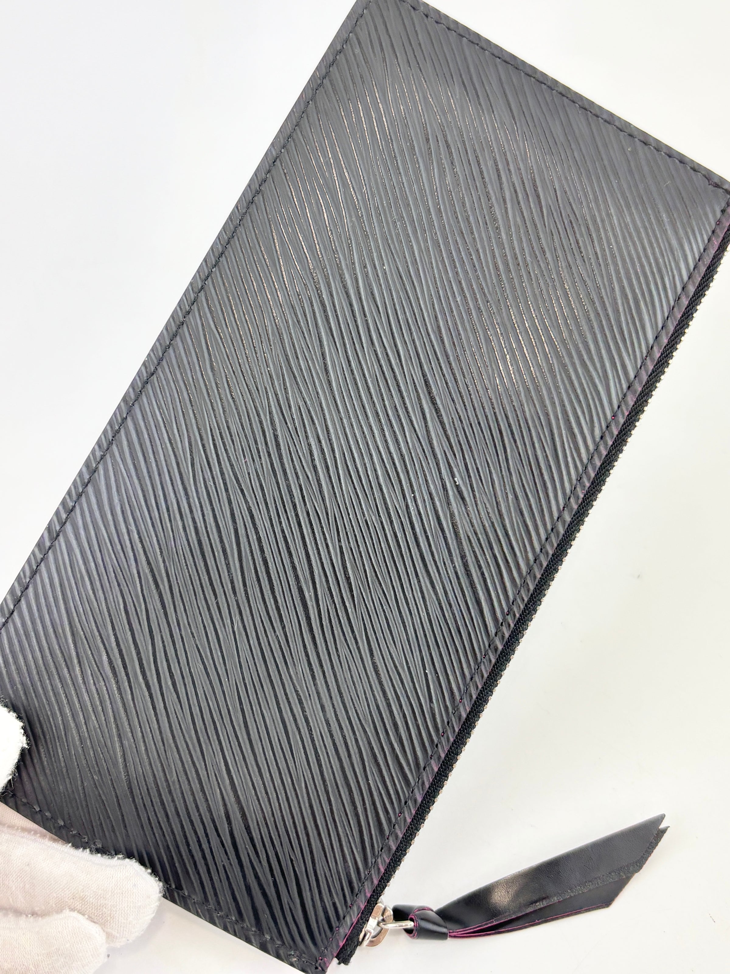 Pochette Felicie Black / Pink Epi Leather