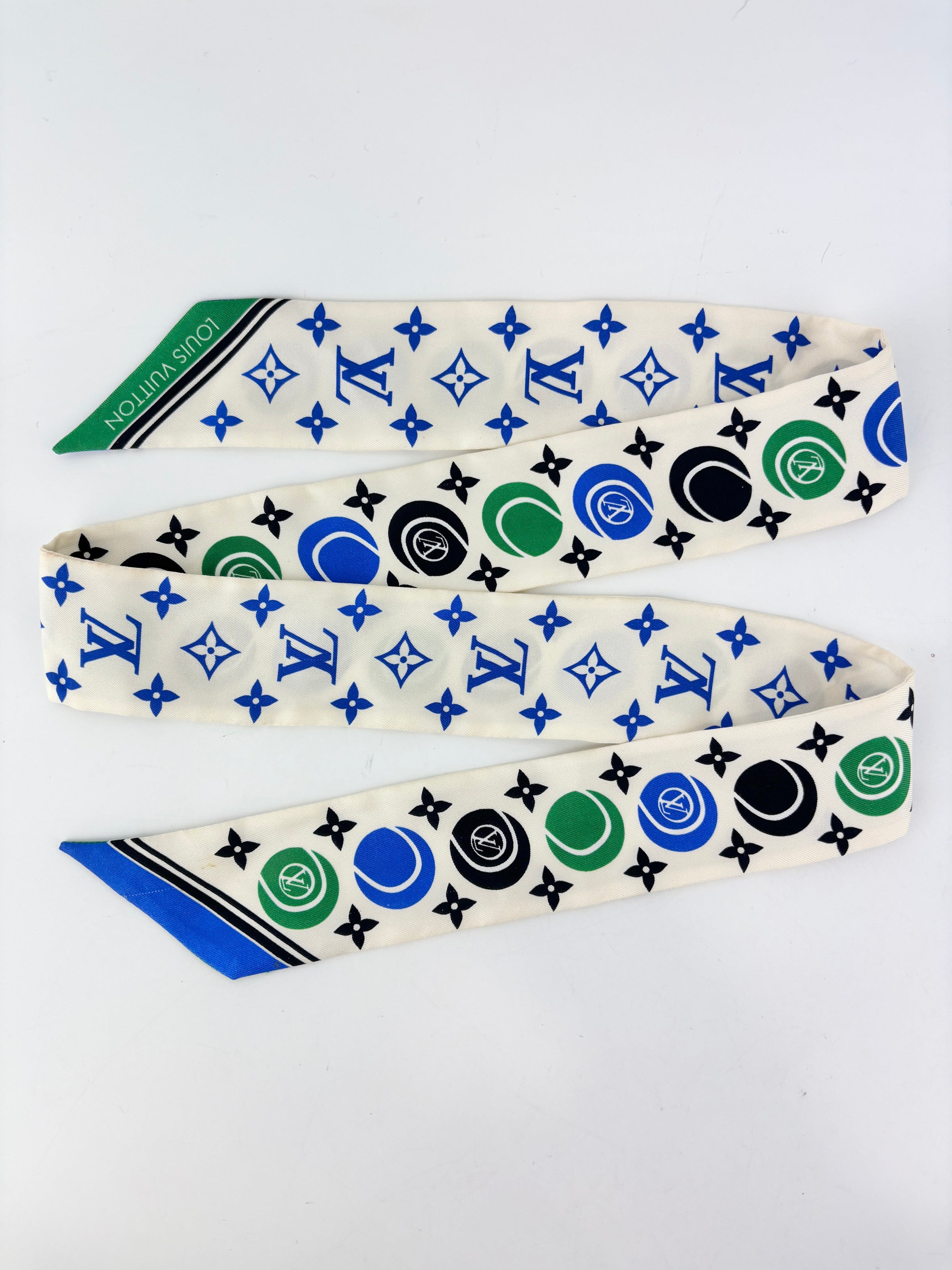 LV Match Set of BB Bandeaus (1 Pair)