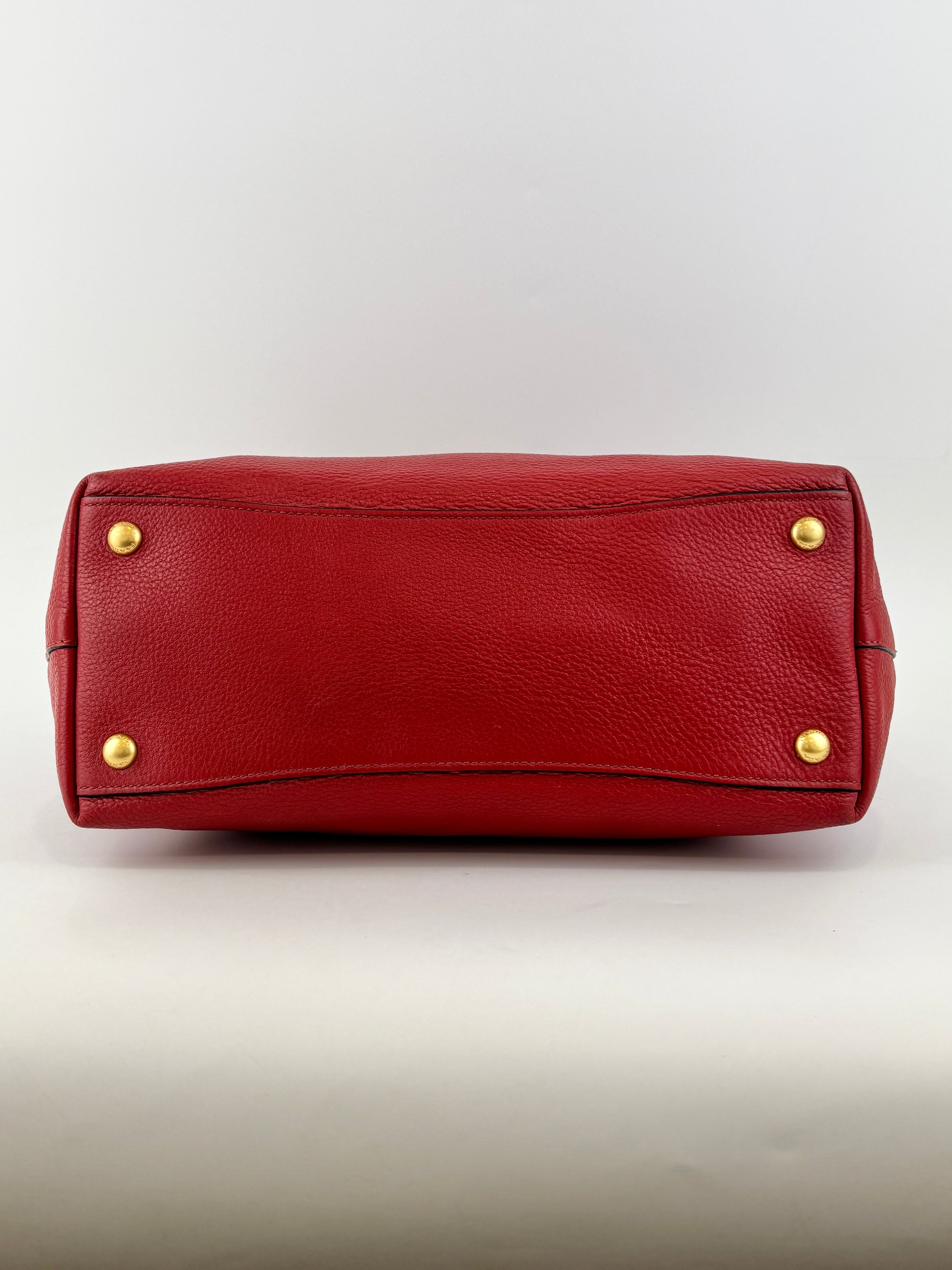 Vitello Phenix Medium Shopping Tote in Red
