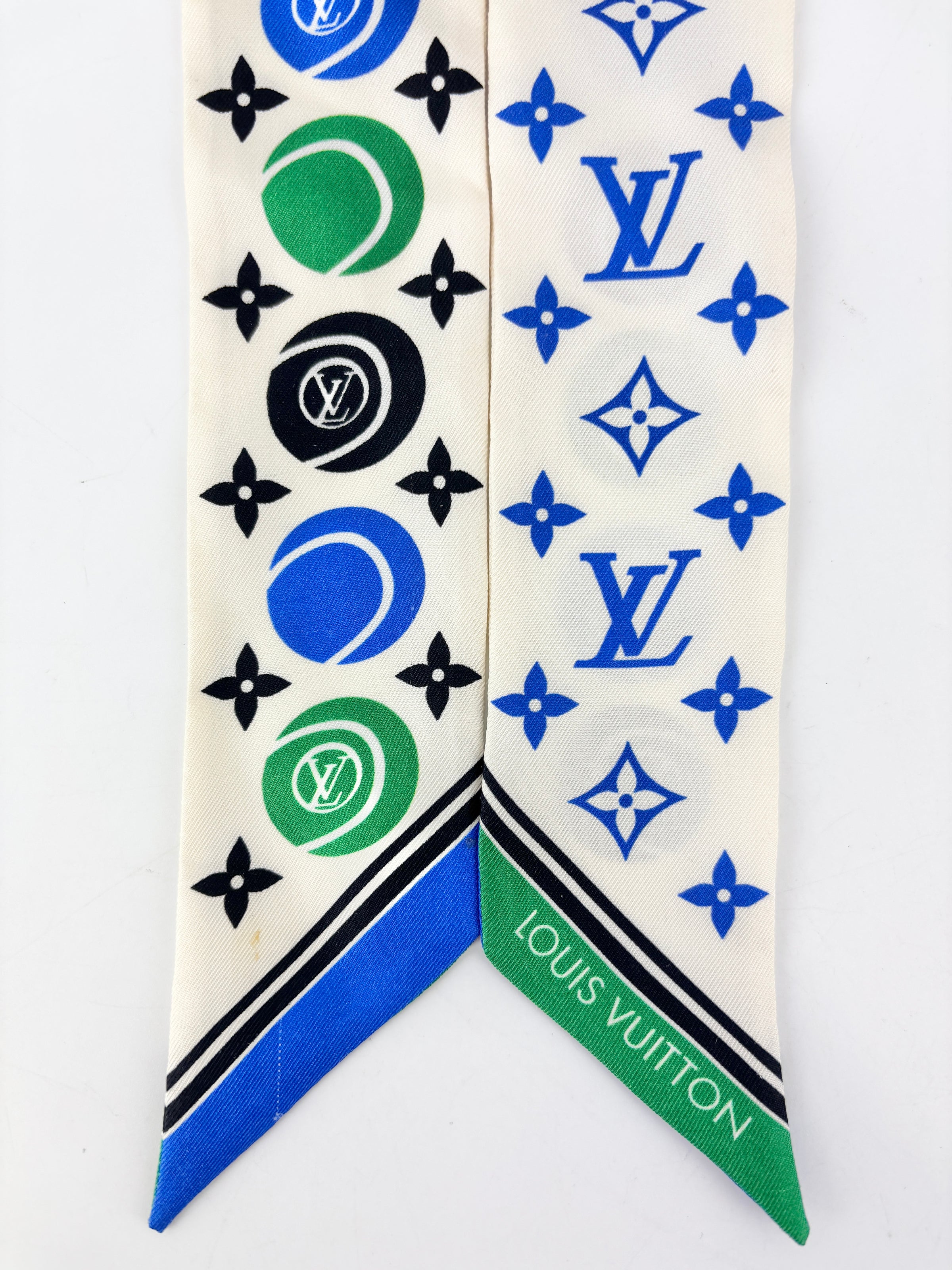 LV Match Set of BB Bandeaus (1 Pair)