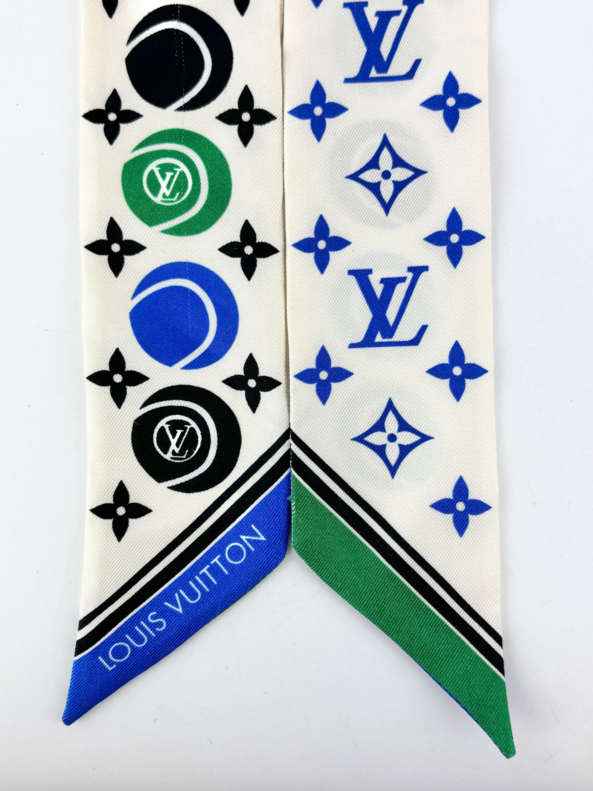 LV Match Set of BB Bandeaus (1 Pair)