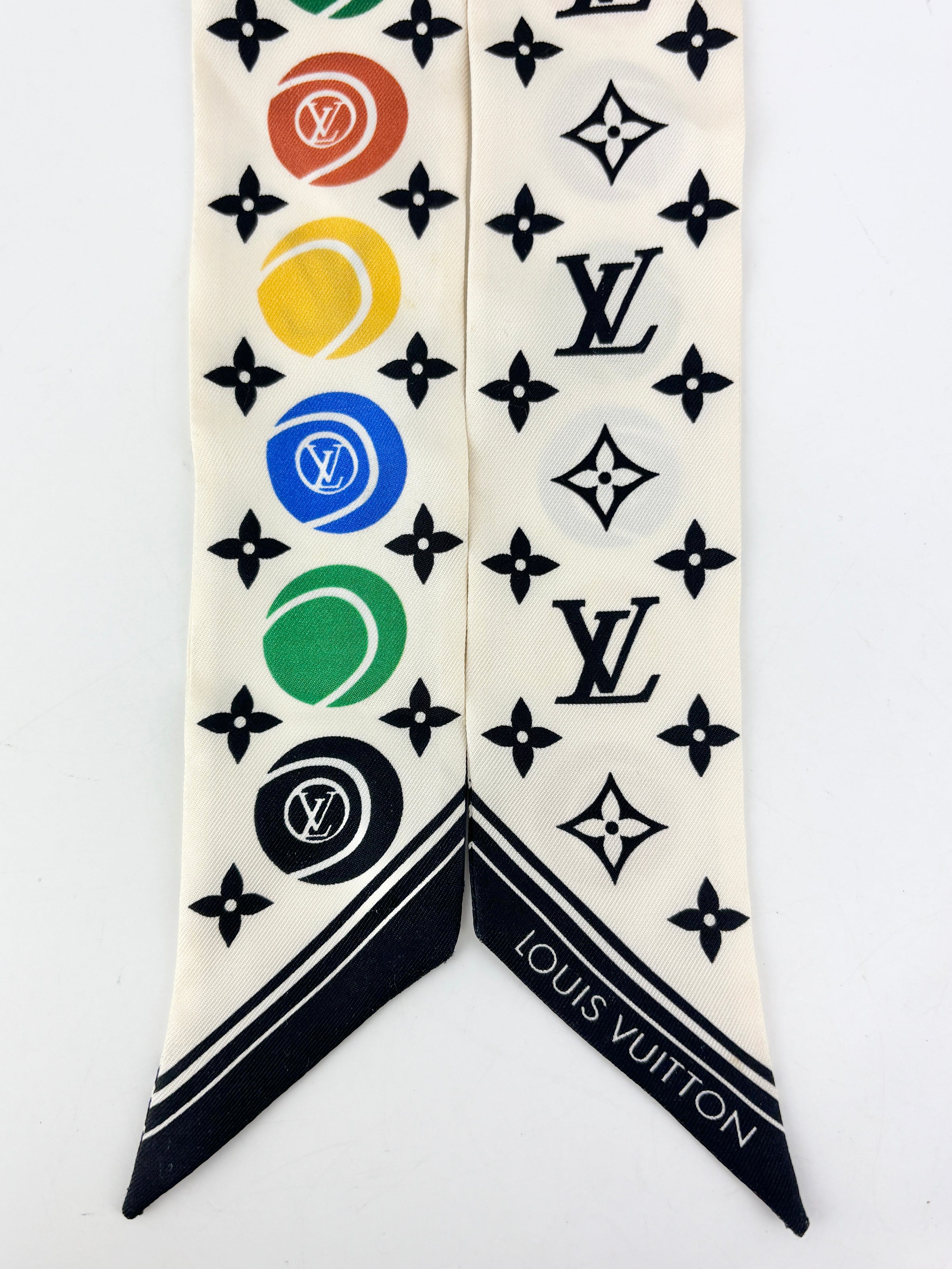 LV Match Set of BB Bandeaus (1 Pair)
